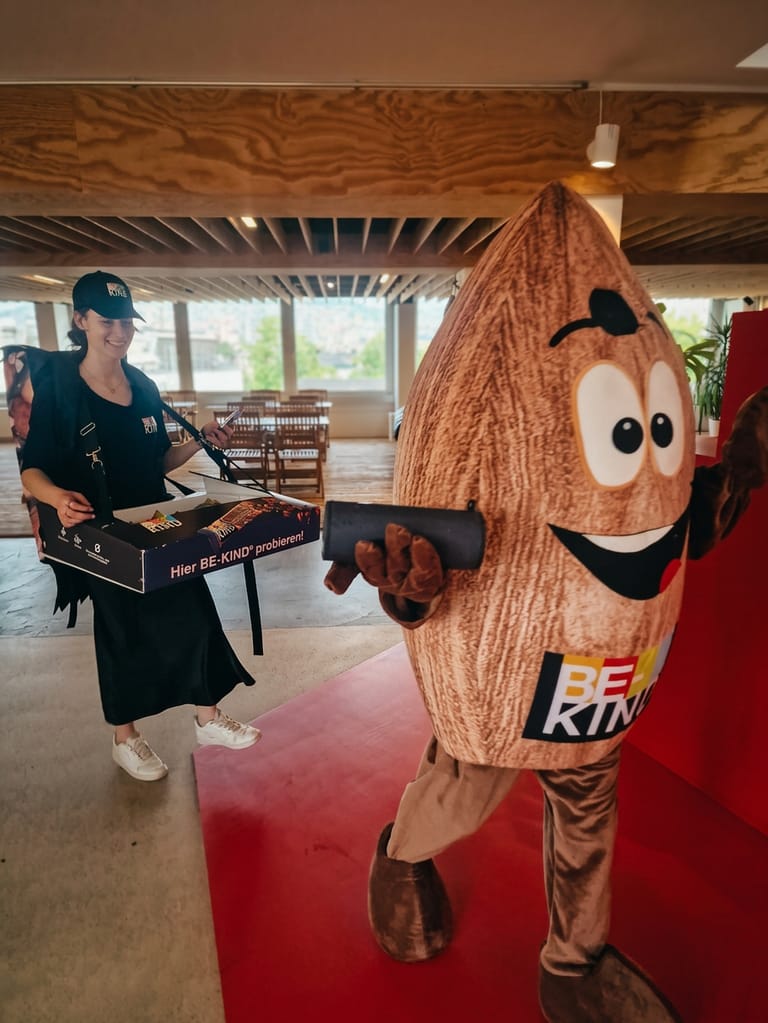 Be-Kind Nut Drop Detail 2